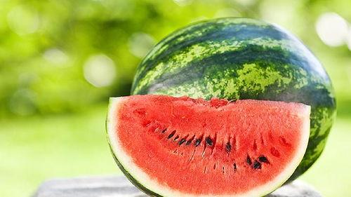 吃瓜的水果人,品味生活中的酸甜苦辣