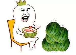 自己结婚在吃瓜,我们的婚礼，吃瓜群众的甜蜜盛宴